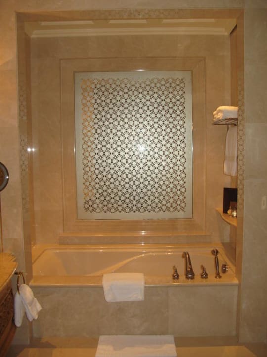 Badewanne Emirates Palace Mandarin Oriental