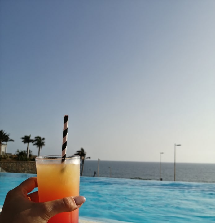 Pool H10 Playa Meloneras Horizons Collection