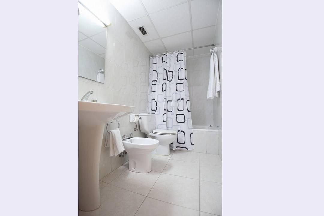 Bathroom Apartamentos Ribera