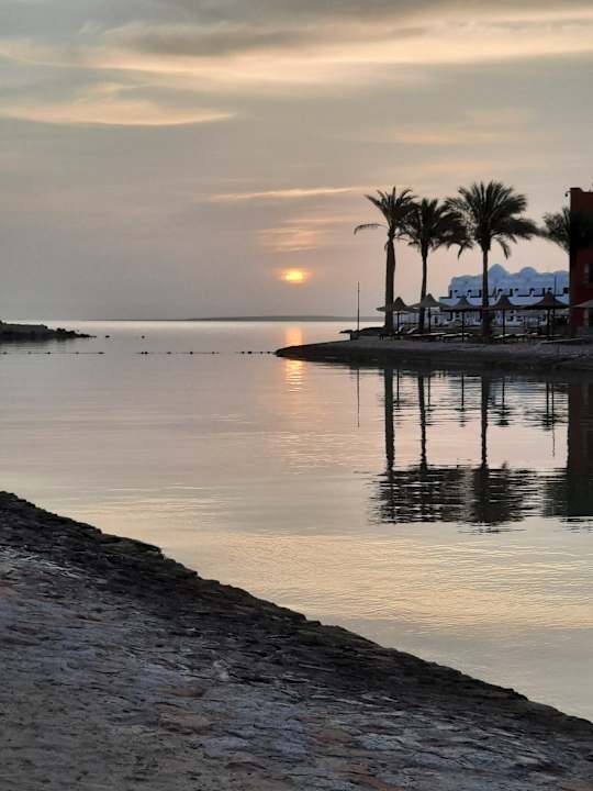 Strand Arabia Azur Resort