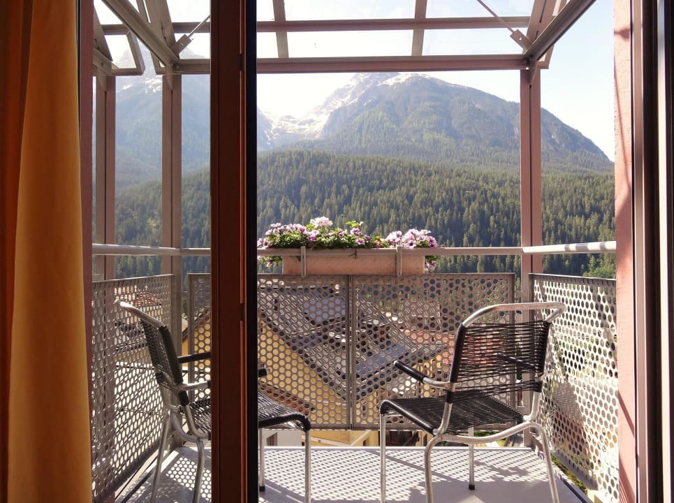 Balkon im 5. Stock gegen Süden Badehotel Belvair