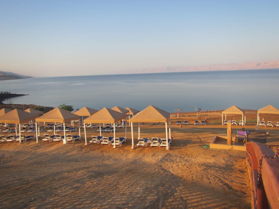 Strand Holiday Inn Resort Dead Sea