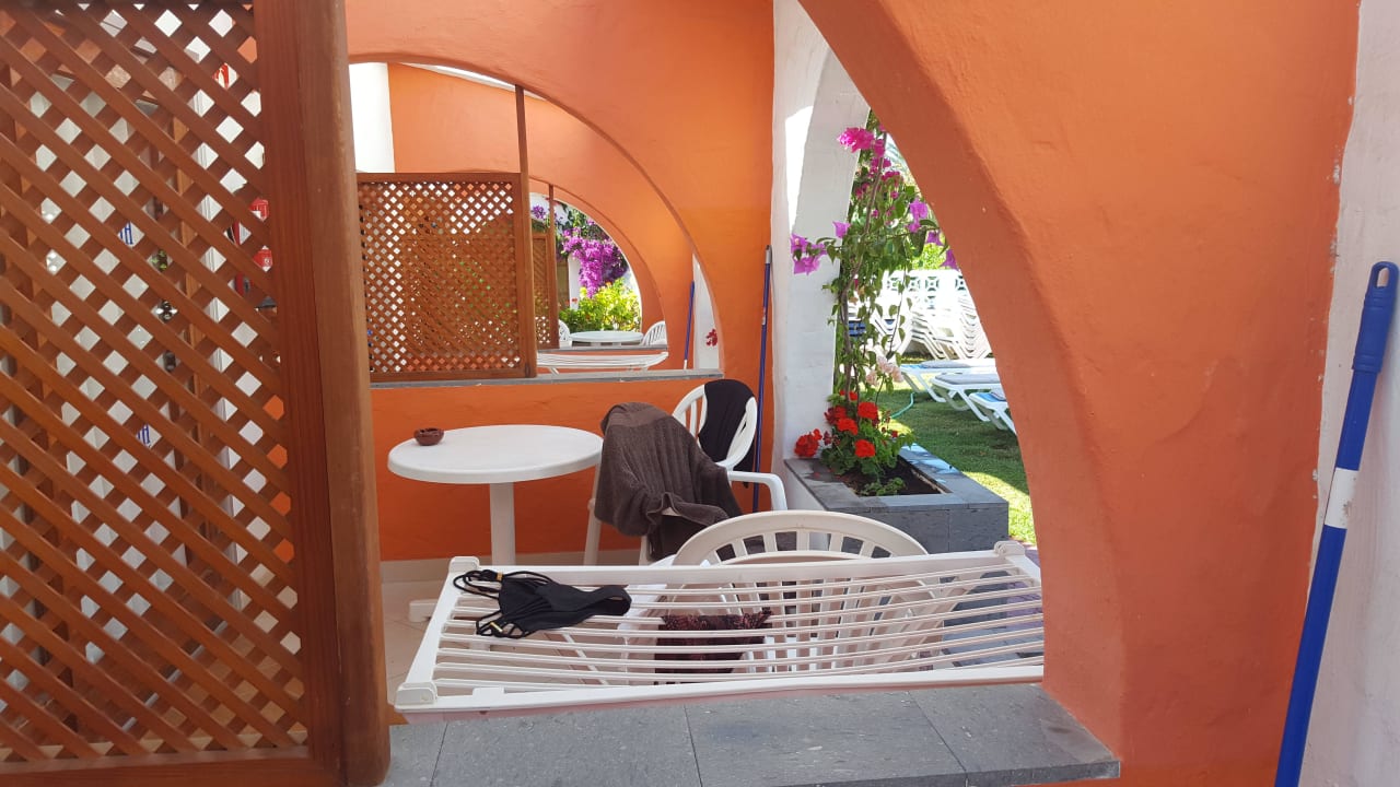 Terasse HL Miraflor Suites Hotel