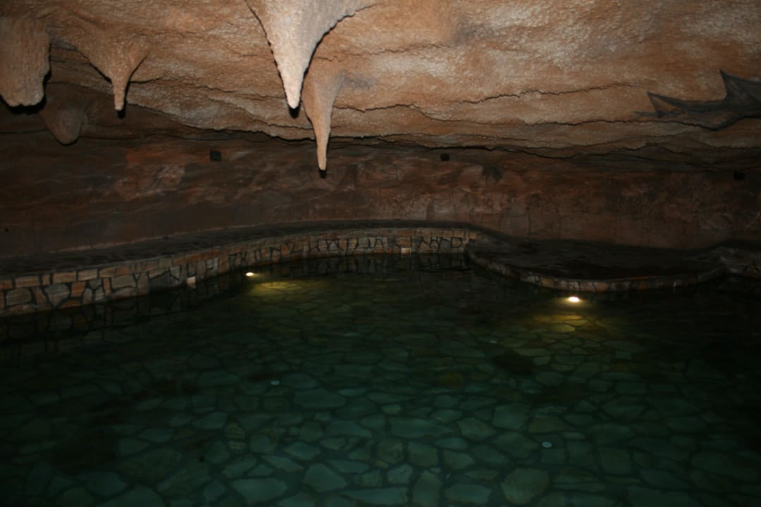 Jaskinia Amazon Club Grand Side