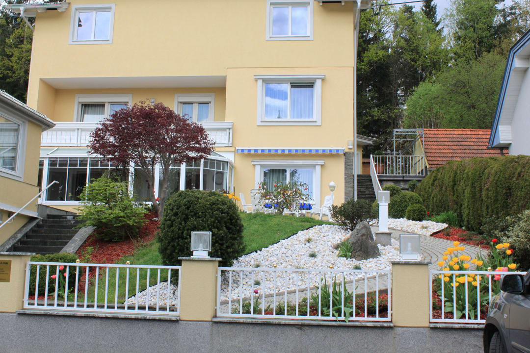 Hausphoto Pension Ayurveda