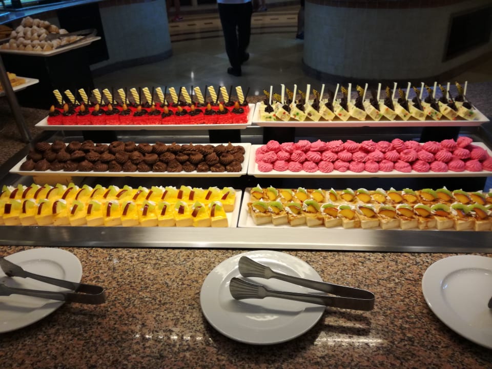 Gastro Serenity Alpha Beach