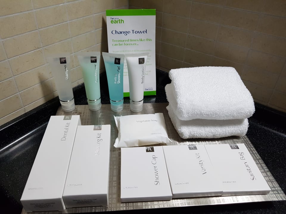 Zimmer Rose Rayhaan by Rotana