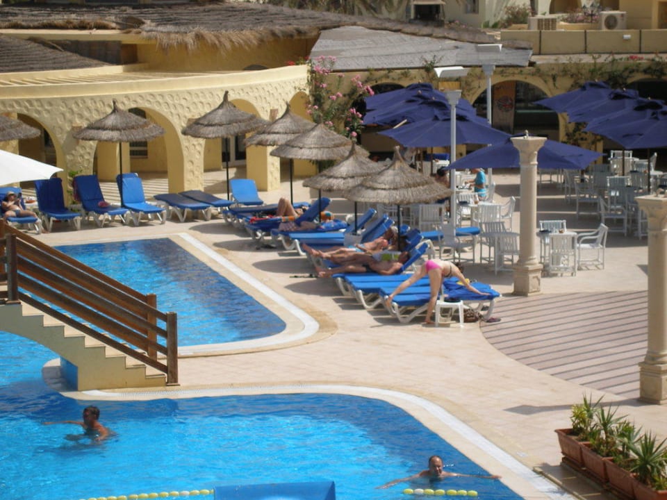 Aquapark - vue du haut des toboggans TUI MAGIC LIFE Penelope Beach