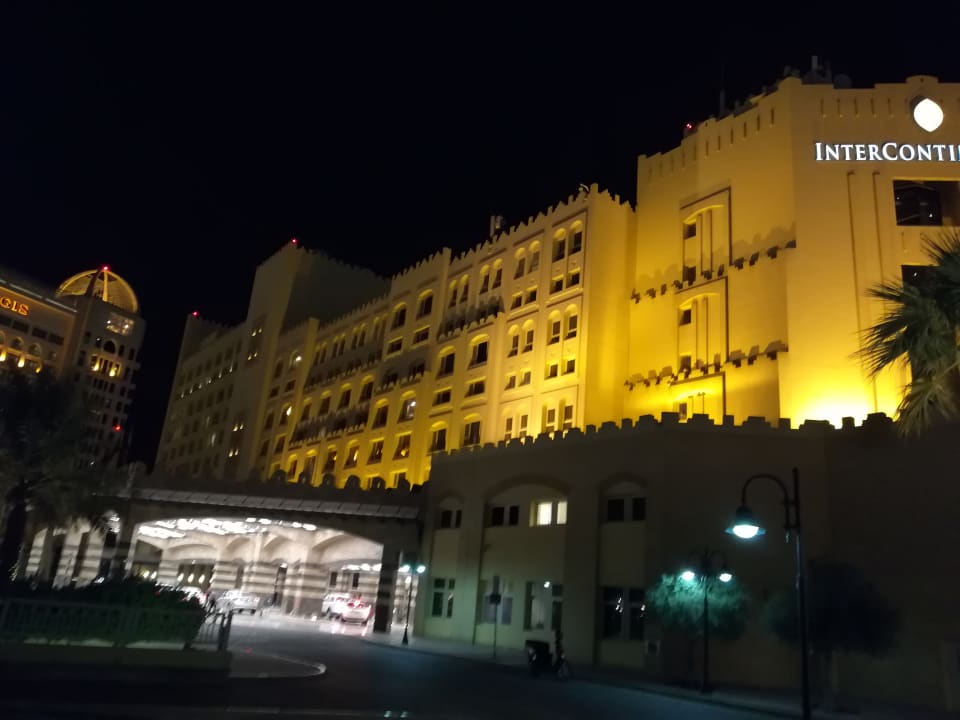 Außenansicht InterContinental Doha