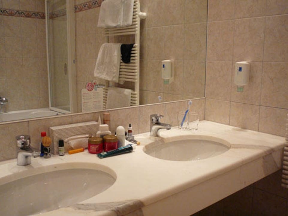 Sporthotel Kostmann - im Badezimmer Hotel NockResort