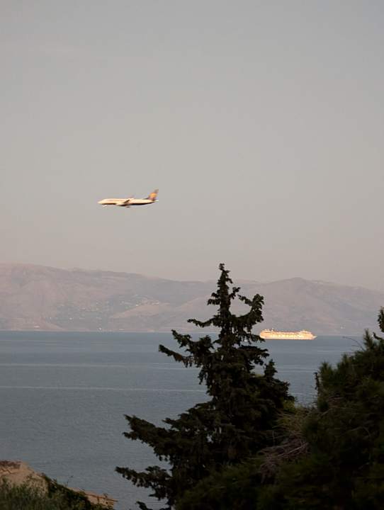 Gartenanlage Aeolos Beach Resort