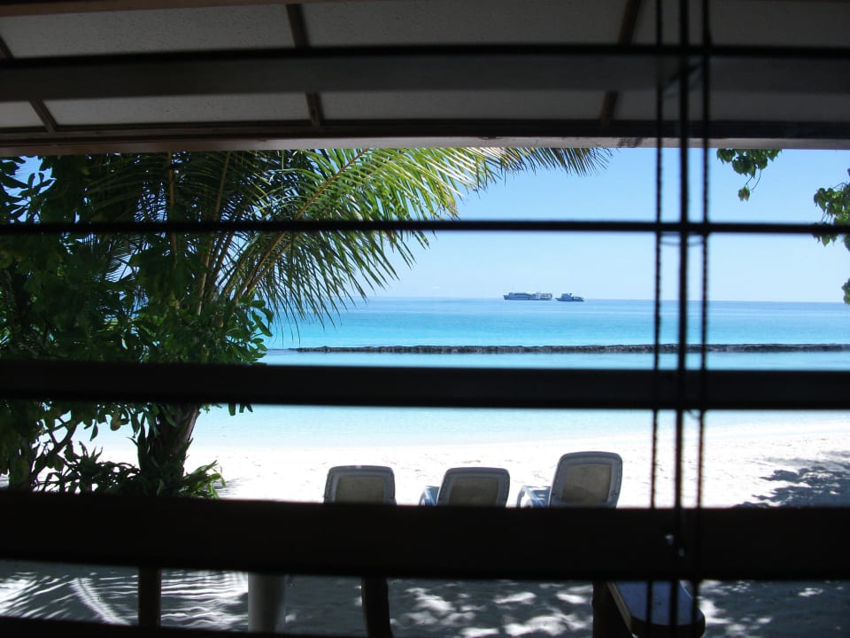 Blick vom Bungi auf das Meer Kuramathi Maldives