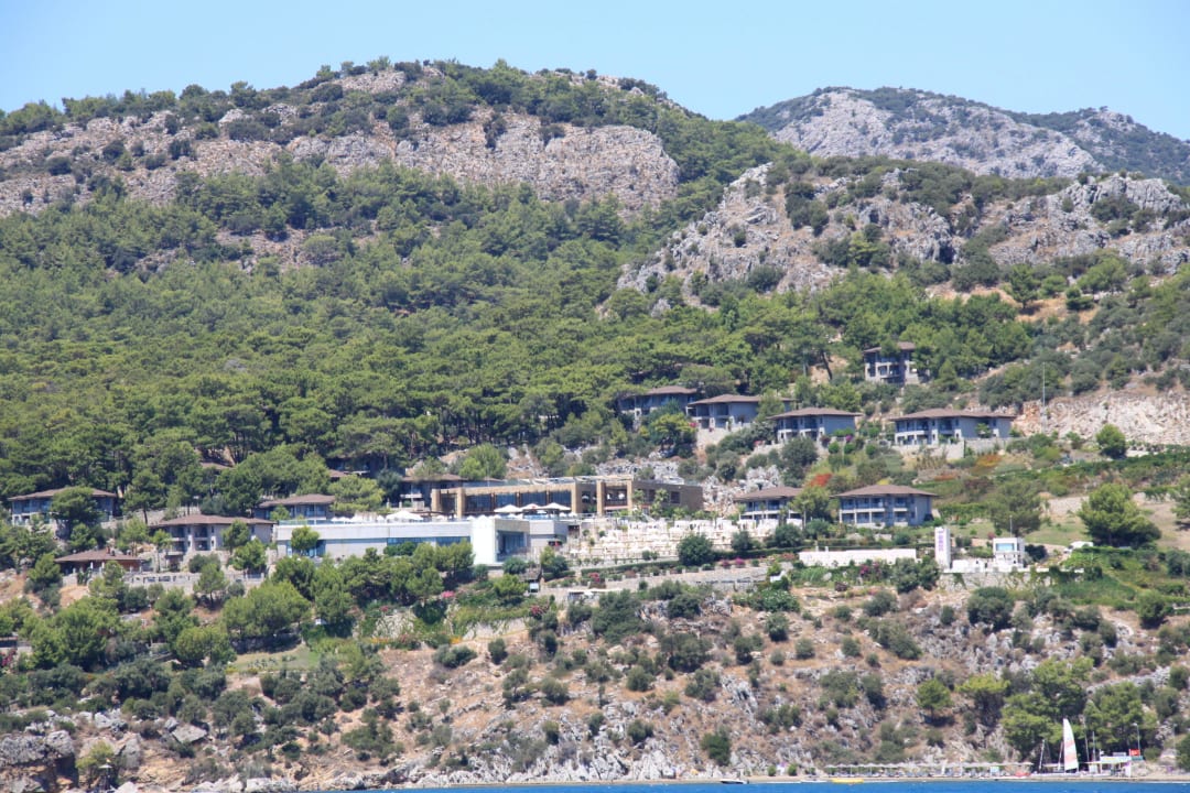 Sicht vom Meer aufs Resort TUI BLUE Seno - Adults Only