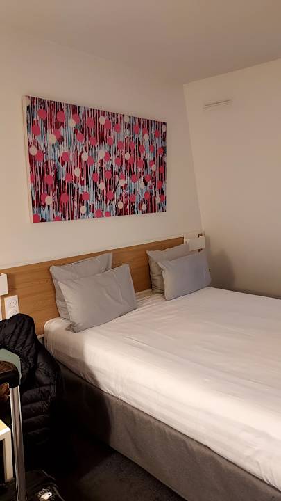 Zimmer Hotel Paris Louis Blanc