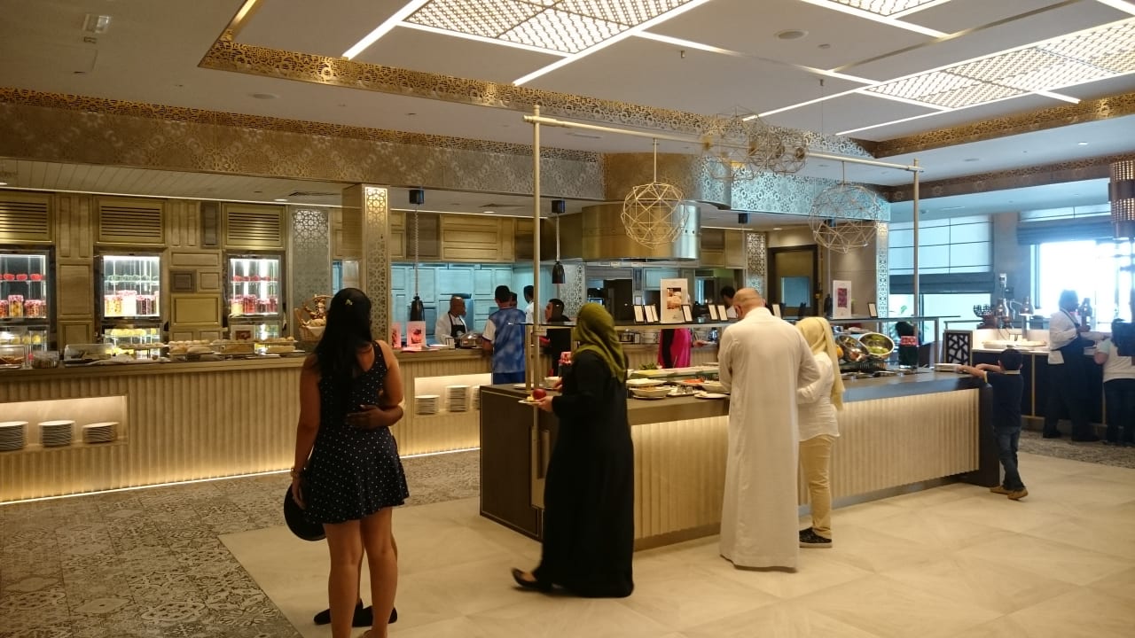 Restaurant Radisson Blu Hotel & Resort Al Ain