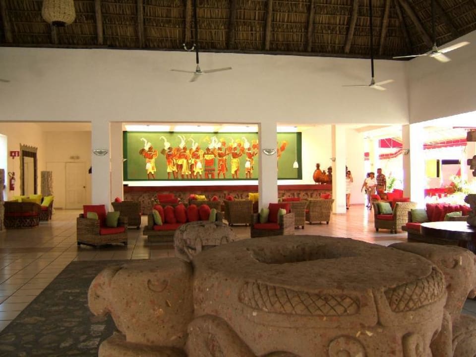 Lobby Royal Decameron Salinitas