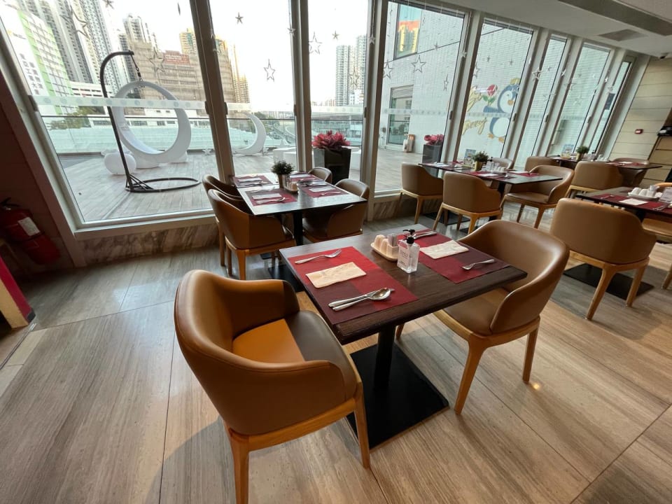 Gastro Hotel COZi Resort Tuen Mun