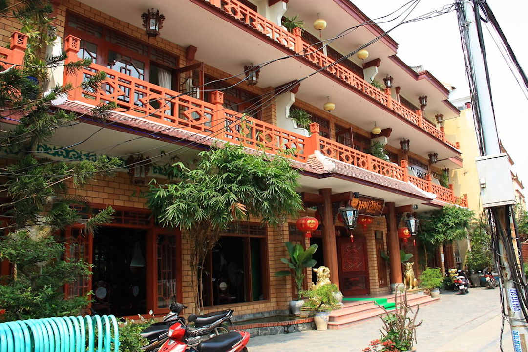 Außenansicht Straßenseite Hotel Serene Thanh Binh III