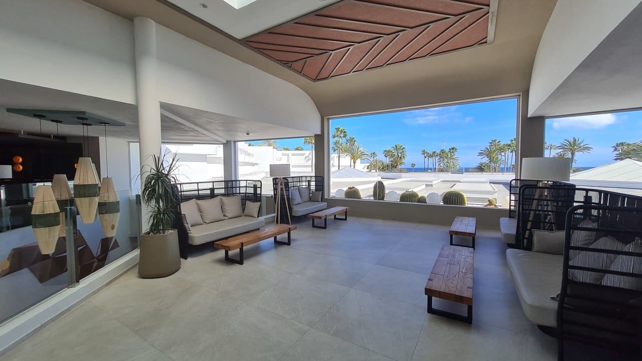 Lobby Hotel Riu Paraiso Lanzarote