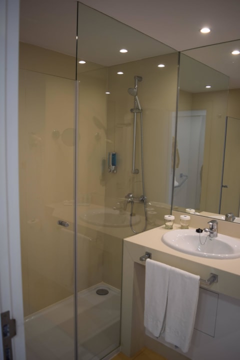 Bad Iberostar Waves Bouganville Playa