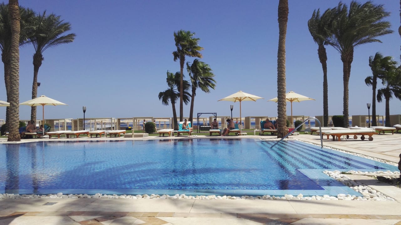 Pool Premier Le Reve Hotel & Spa