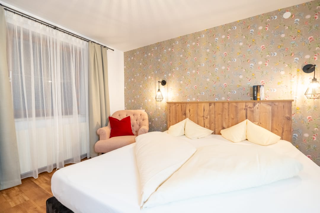 Zimmer Hotel Krone Tirol