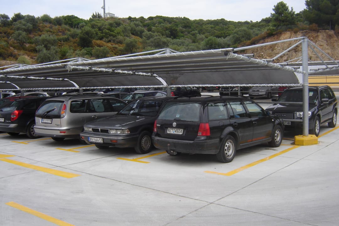 Parking behind the hotel Akrathos Beach Hotel