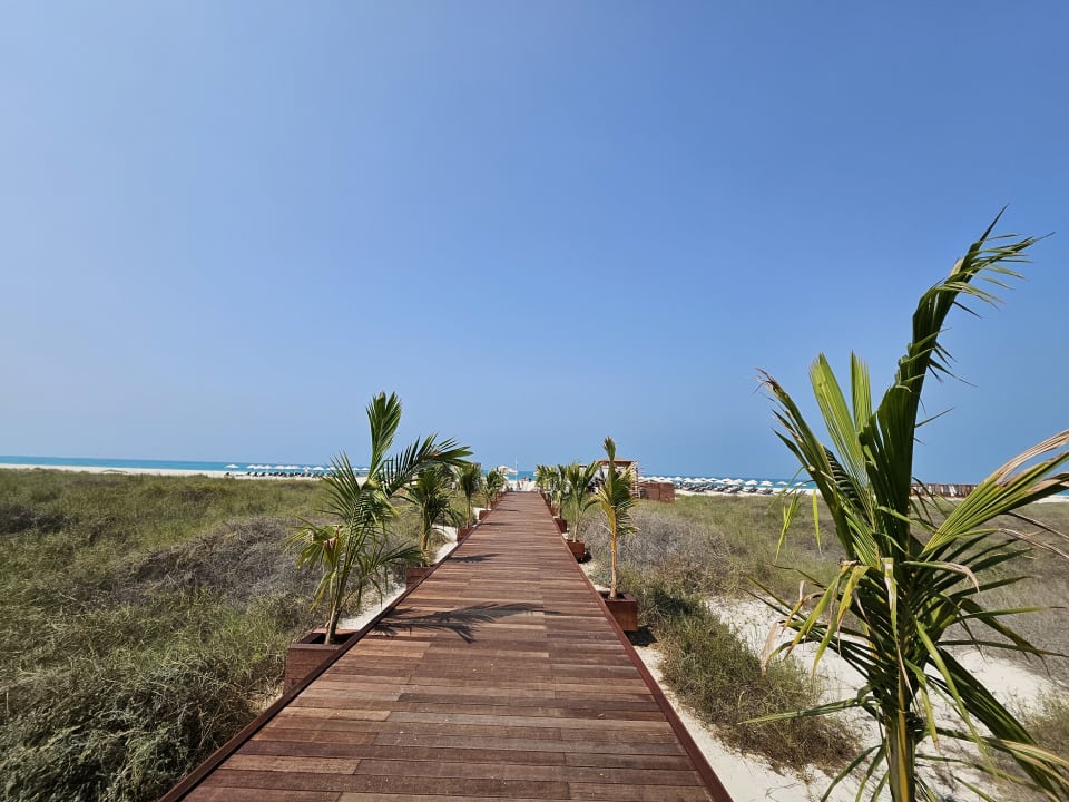 Strand Rixos Premium Saadiyat Island