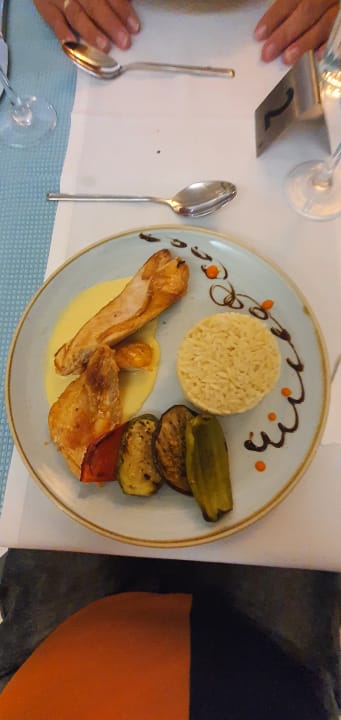 Gastro Grand Blue Beach Hotel