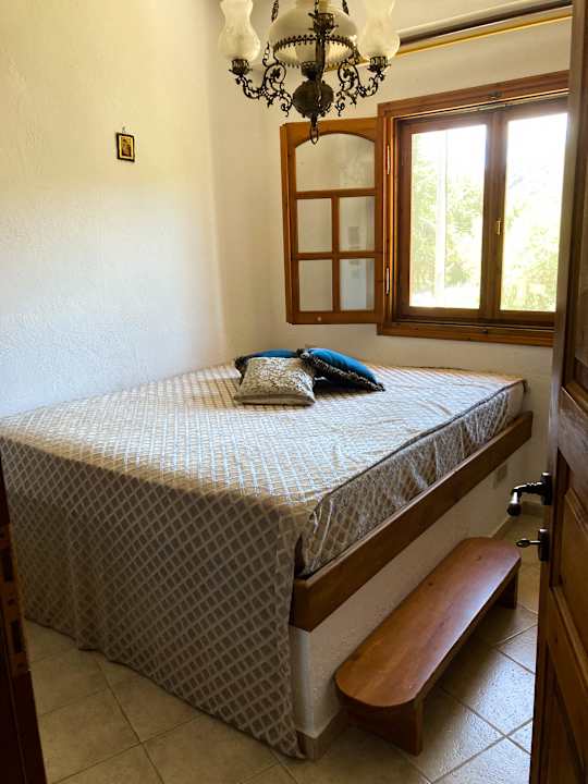 Zimmer Traditional Apartment In Kalamitsi