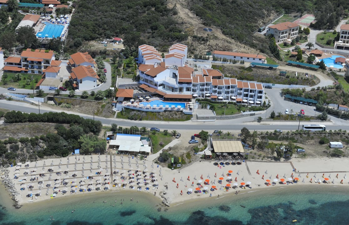 Außenansicht Akti Ouranoupolis