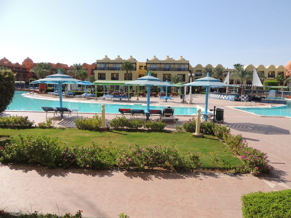 Außenansicht Titanic Beach Spa & Aqua Park