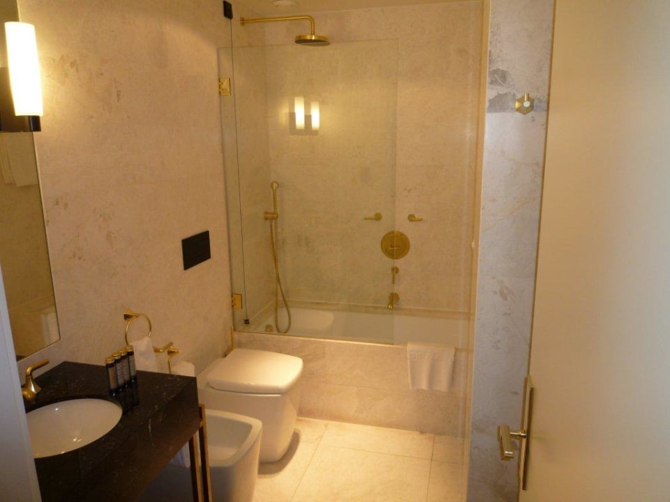 Bad Hotel Altis Avenida