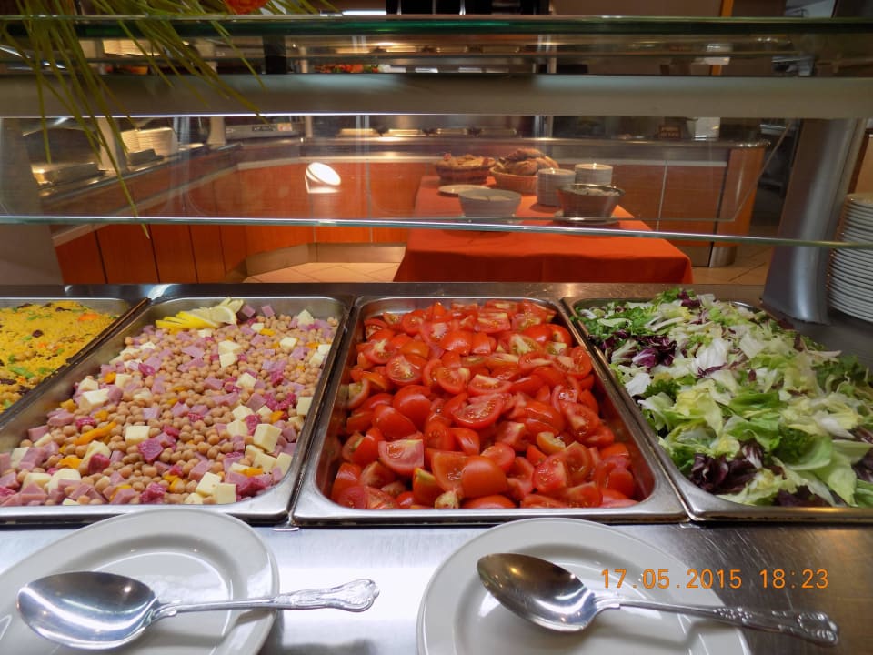 Abendessen Hotel Plaza & Plaza Regency