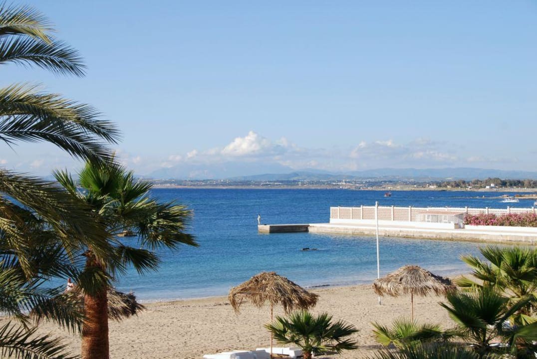 Blick von der Hotelterrasse Hotel Cote d'Azur de Cham Resort