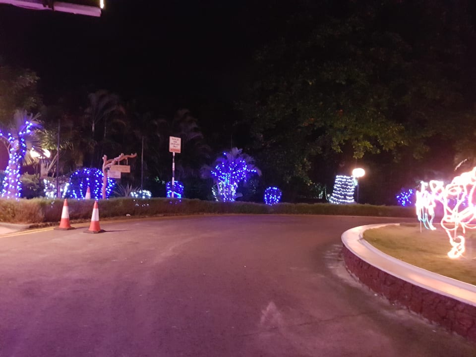 Gartenanlage Berjaya Beau Vallon Bay Resort & Casino