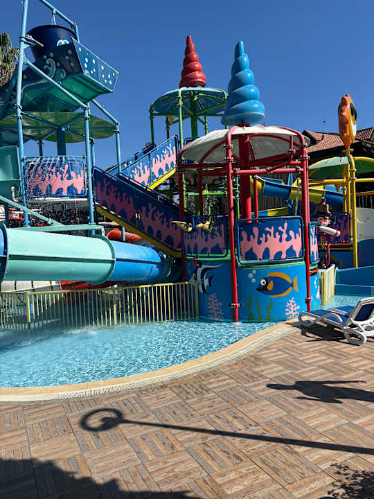 Pool Club Grand Aqua