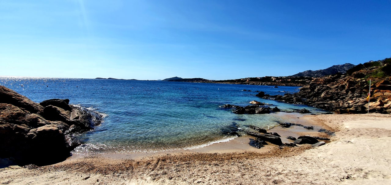 Strand Colonna Resort