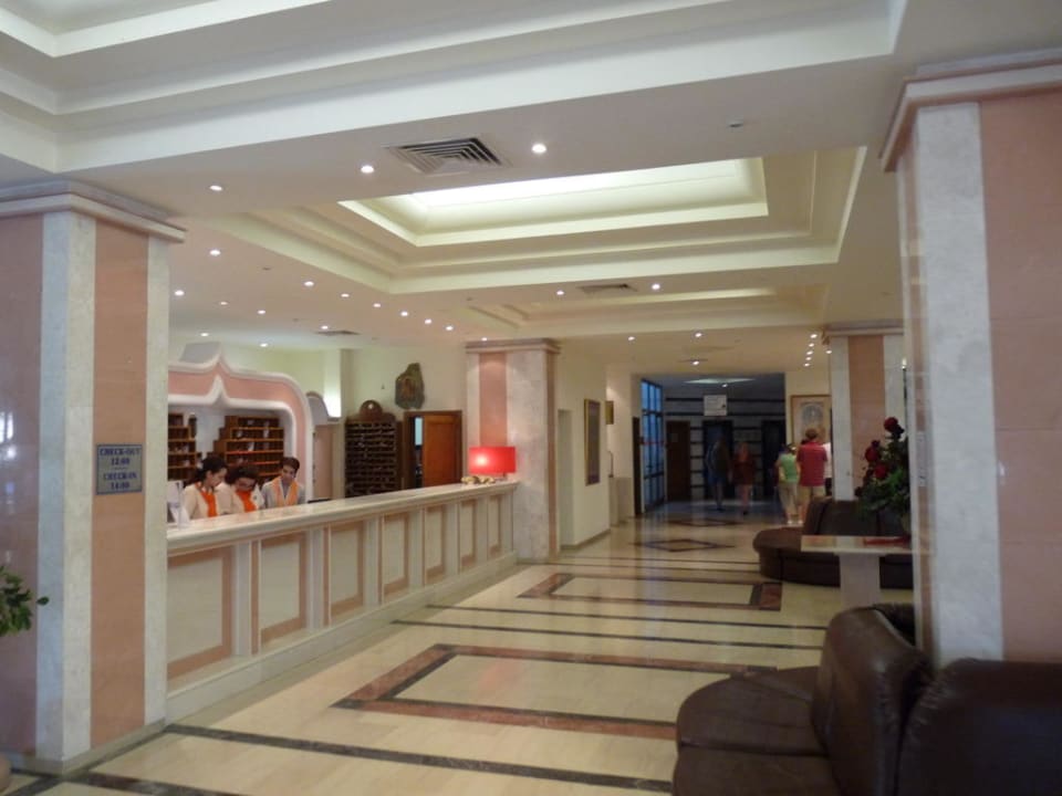 Lobby Hotel Kalithea Mare Palace