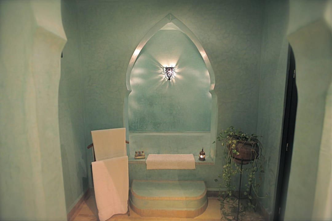 Luxury suite bathroom, Riad Dar Haven, Tamraght Guesthouse Riad Dar Haven