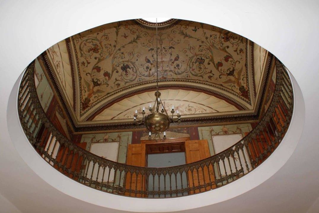 Lichtkuppel in Eingangsbereich Hotel Schloss Passow