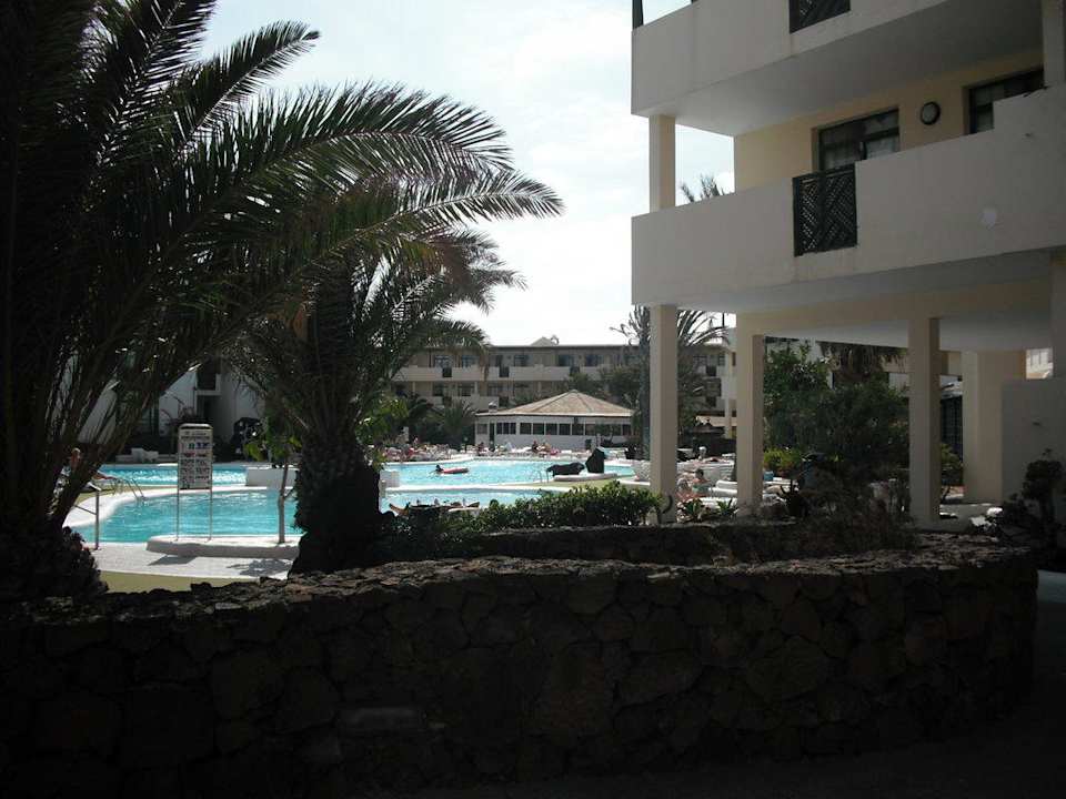 Die 2 Schwimmerpools Hotel El Trebol