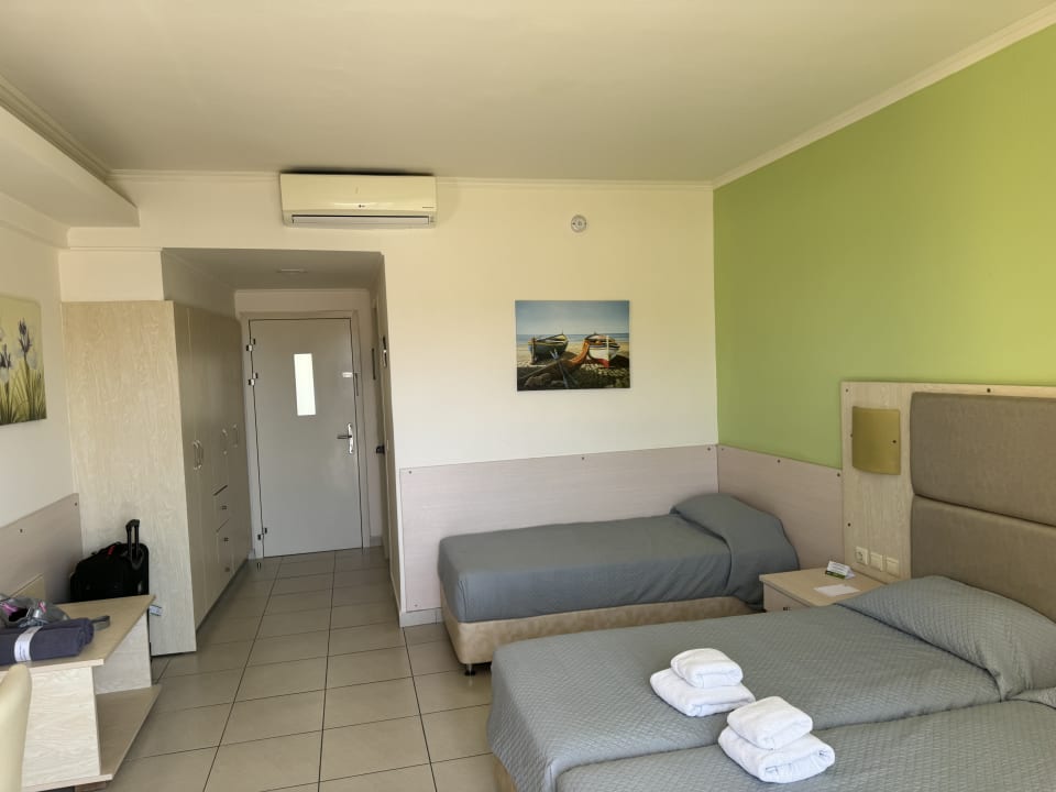 Zimmer Hotel Kouros Palace