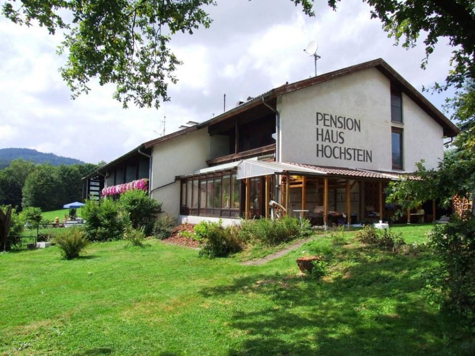 Liegewiese Pension Haus Hochstein