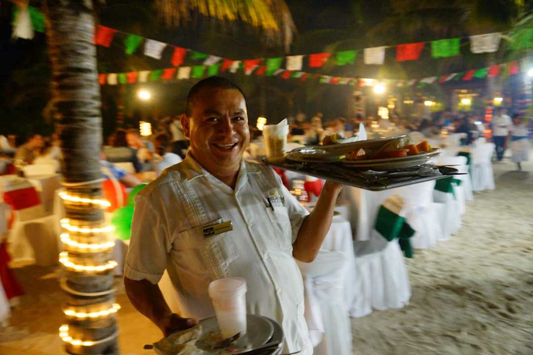 Beach Barbecue Grand Palladium Kantenah Resort & Spa