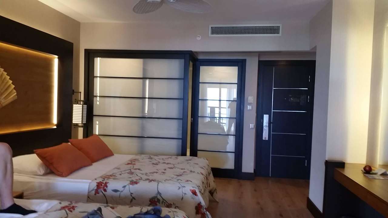 Zimmer  Limak Lara Deluxe Hotel & Resort