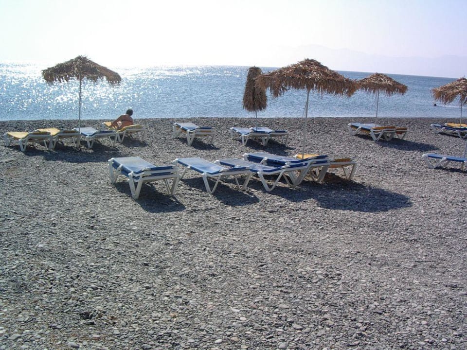 Achtung Kieselstrand vorm Hotel! TUI BLUE Oceanis Beach and Spa Resort