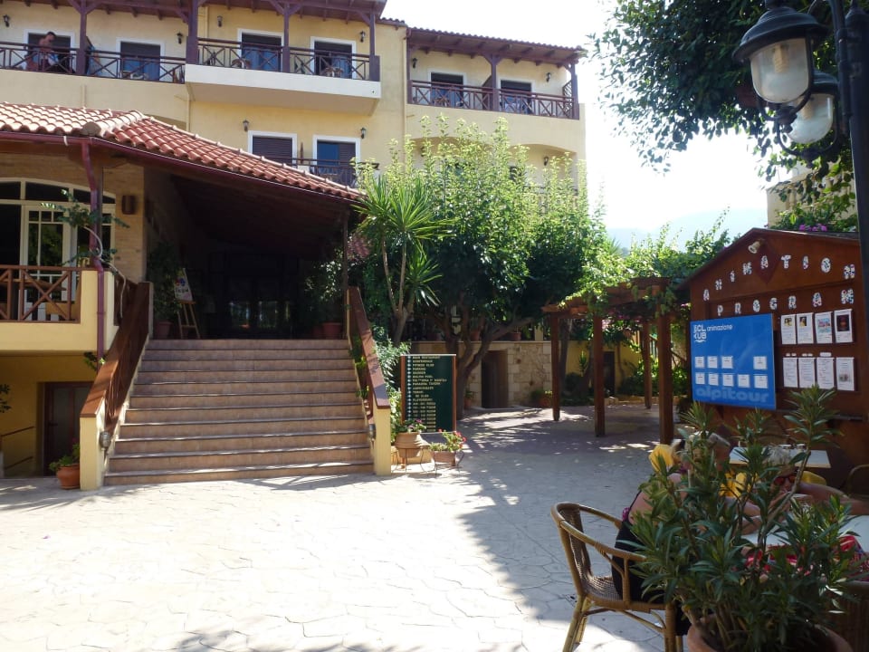 Aufgang Restaurant Cactus Beach