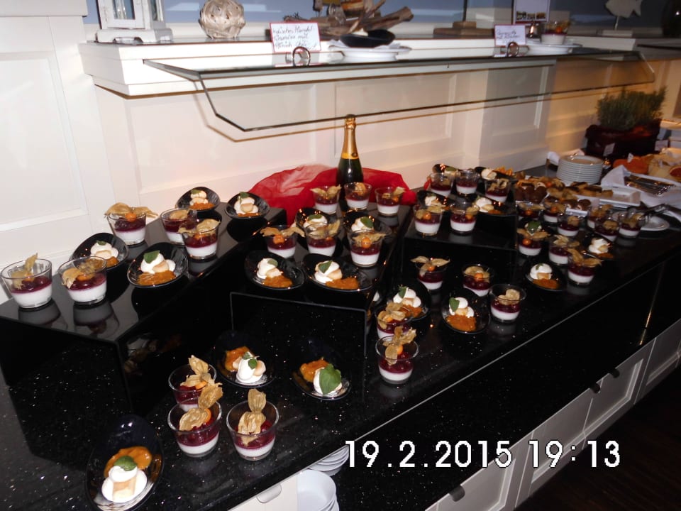 Die Desserts im Rahmen der Halbpension Morada Strandhotel Ostseebad Kühlungsborn