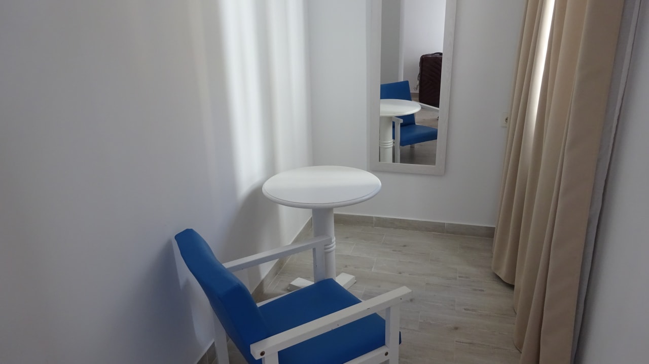 Zimmer Guya Wave Hotel